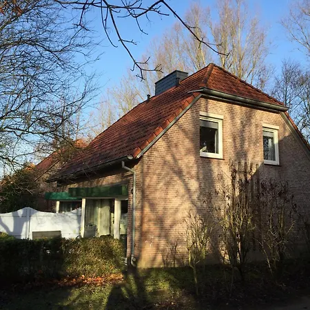 Ferienhaus In Tossens Mit Terrasse *